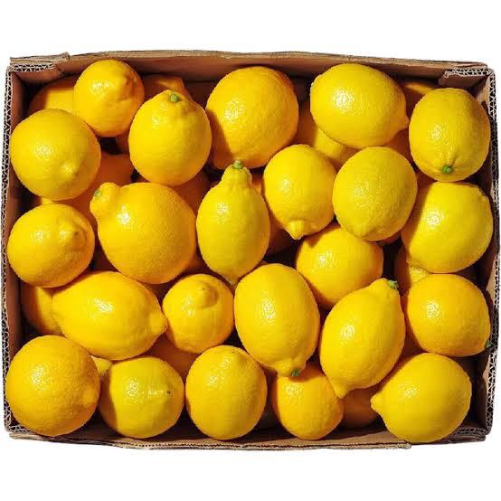 Fresh Kenyan lemons